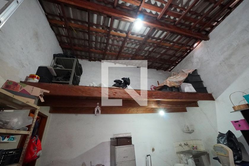 Casa, 4 quartos, 240 m² - Foto 44