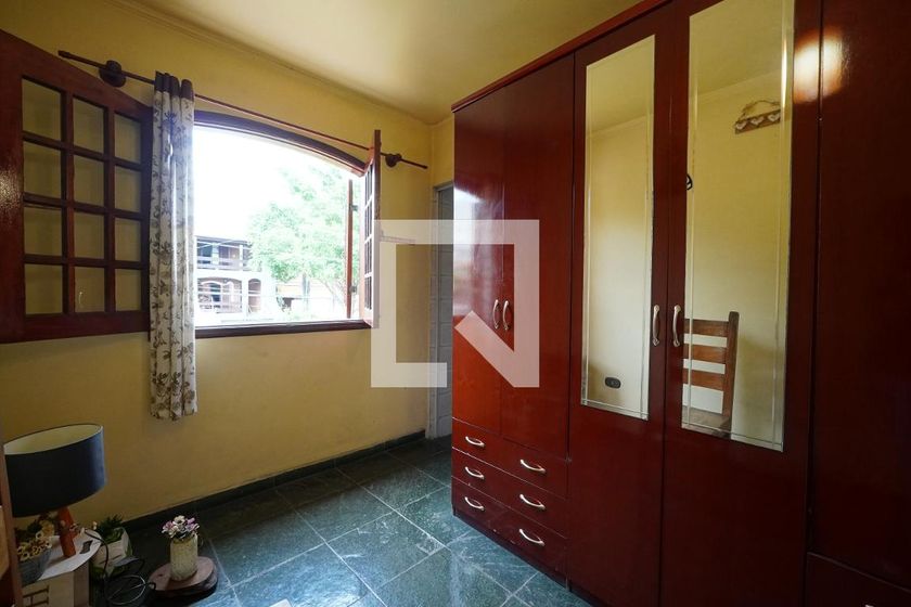 Casa, 4 quartos, 240 m² - Foto 17