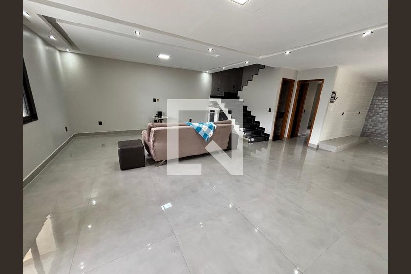 Casa, 4 quartos, 232 m² - Foto 1