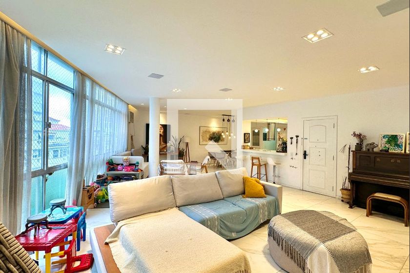 Apartamento, 3 quartos, 201 m² - Foto 2