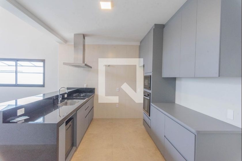 Casa à Venda - Swiss Park, 3 Quartos,  170 m2 em , Campinas - sp | SoloBR