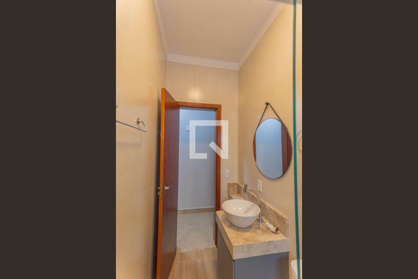 Casa à Venda - Swiss Park, 3 Quartos,  170 m2 em , Campinas - sp | SoloBR