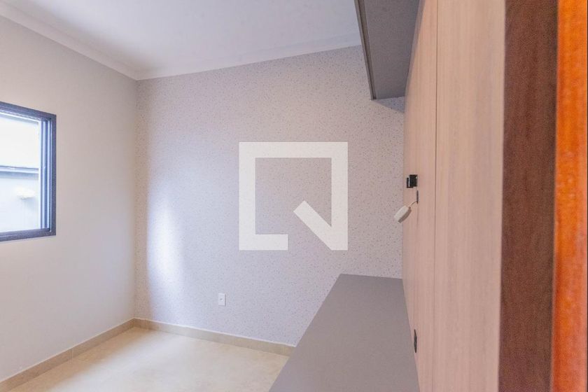 Casa à Venda - Swiss Park, 3 Quartos,  170 m2 em , Campinas - sp | SoloBR