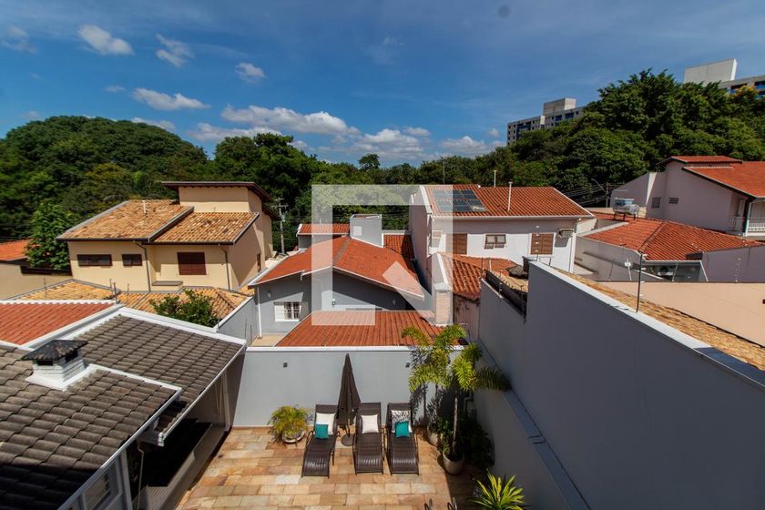 Casa à Venda - Mansões Santo Antônio, 4 Quartos,  275 m2 em , Campinas - sp | SoloBR
