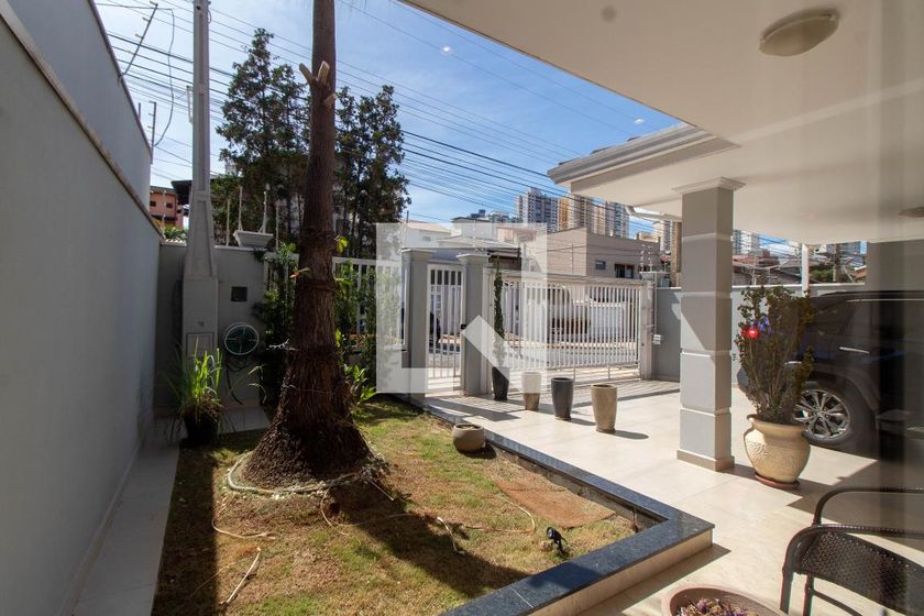 Casa à Venda - Mansões Santo Antônio, 4 Quartos,  275 m2 em , Campinas - sp | SoloBR