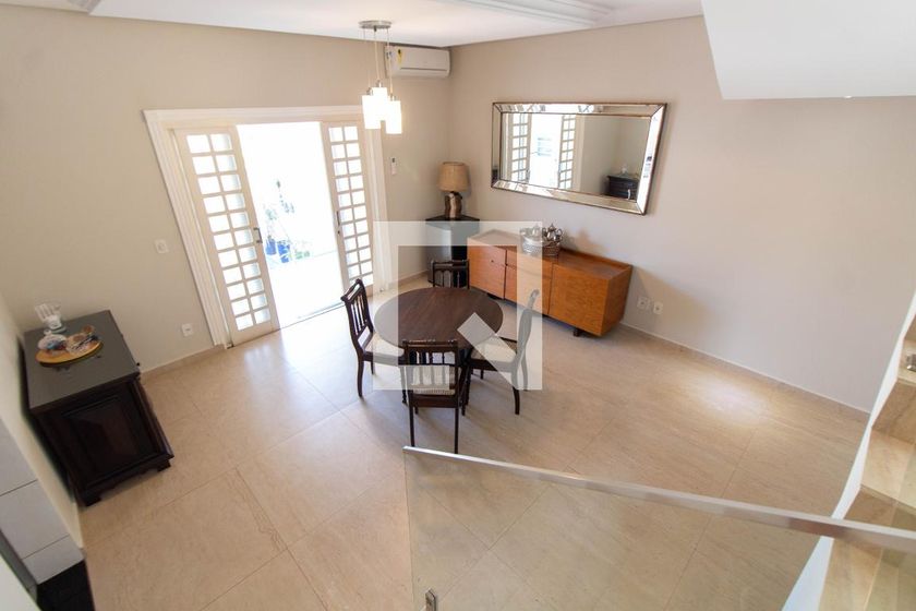 Casa à Venda - Mansões Santo Antônio, 4 Quartos,  275 m2 em , Campinas - sp | SoloBR
