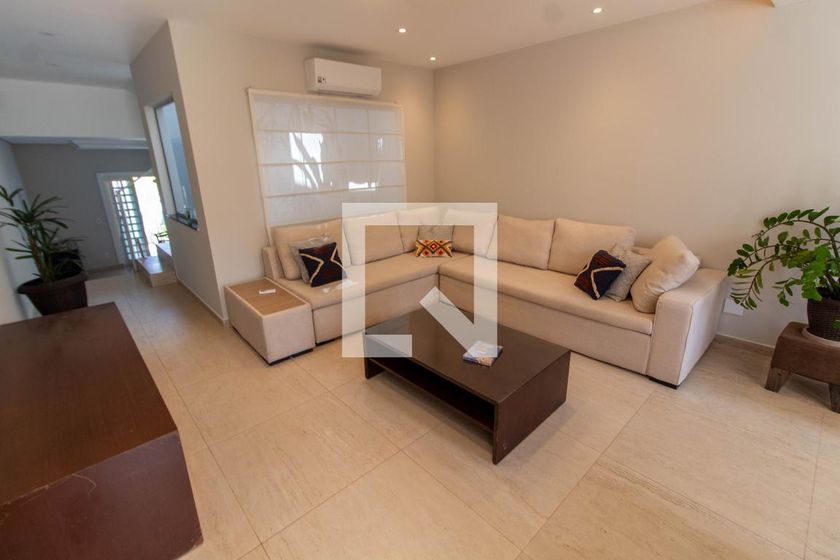 Casa à Venda - Mansões Santo Antônio, 4 Quartos,  275 m2 em , Campinas - sp | SoloBR