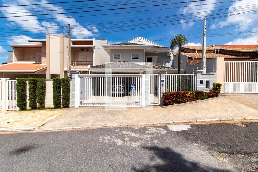 Casa à Venda - Mansões Santo Antônio, 4 Quartos,  275 m2 em , Campinas - sp | SoloBR