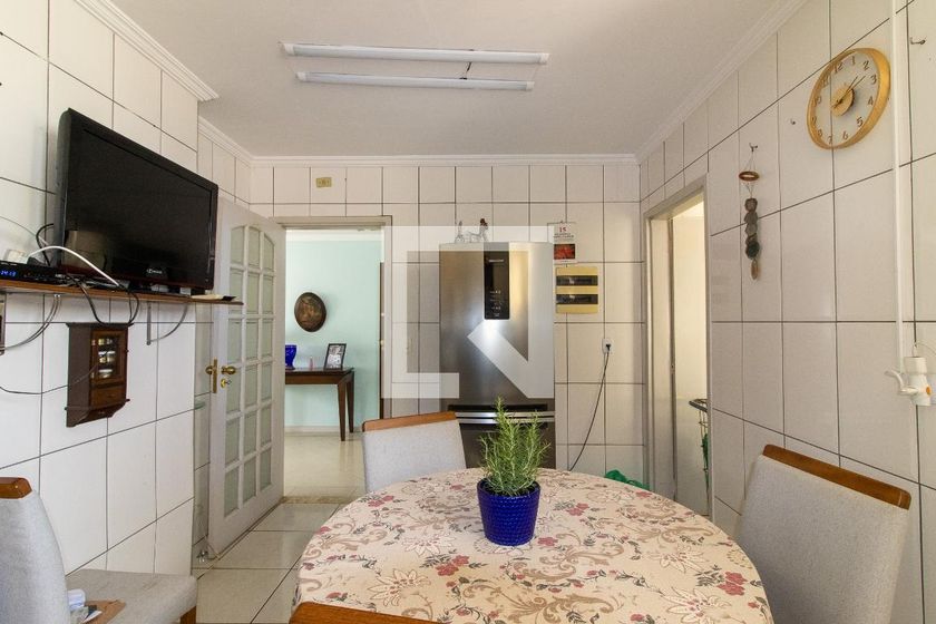 Apartamento à Venda - Centro, 3 Quartos,  175 m2 em , Campinas - sp | SoloBR