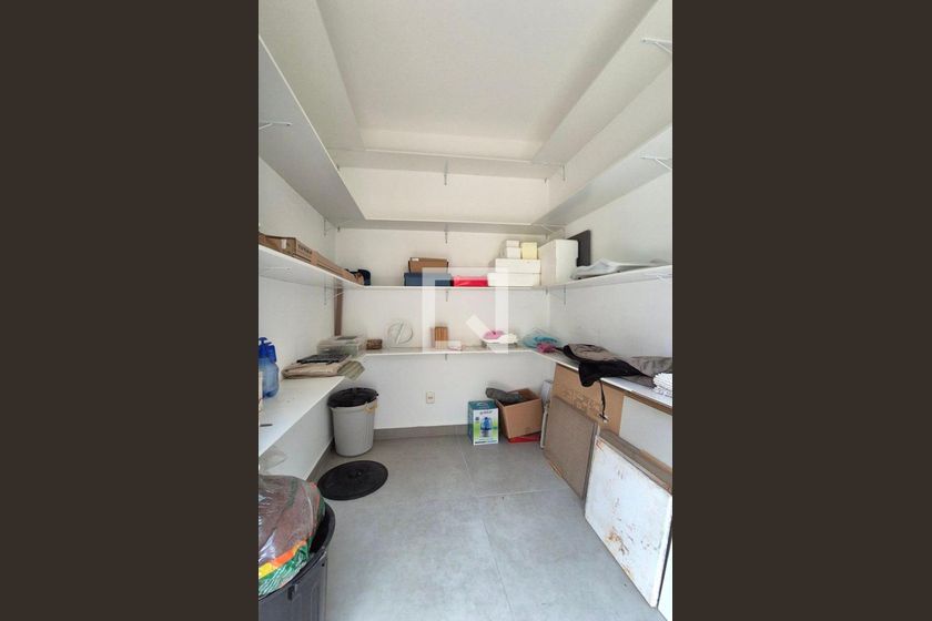 Casa à Venda - Swiss Park, 5 Quartos,  583 m2 em , Campinas - sp | SoloBR