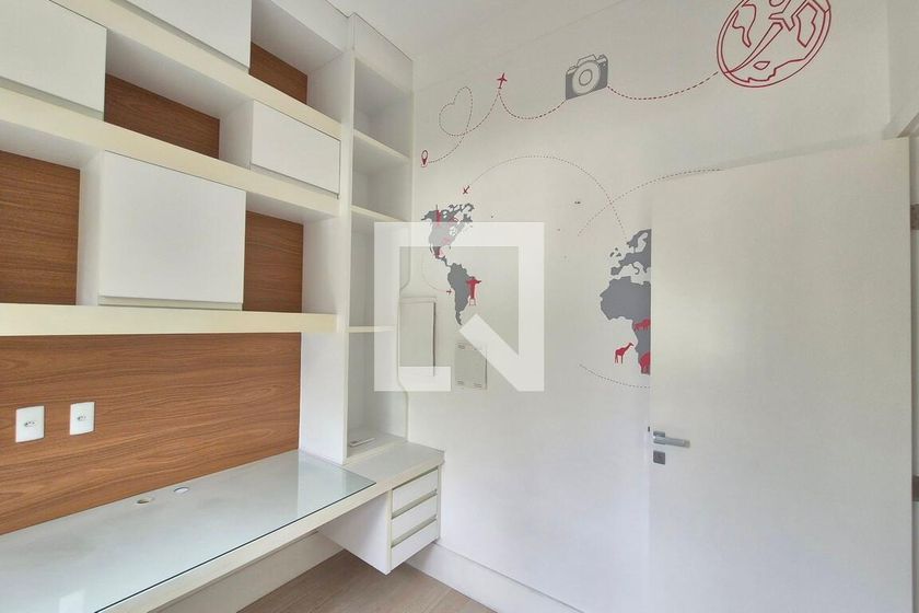 Casa à Venda - Swiss Park, 5 Quartos,  583 m2 em , Campinas - sp | SoloBR