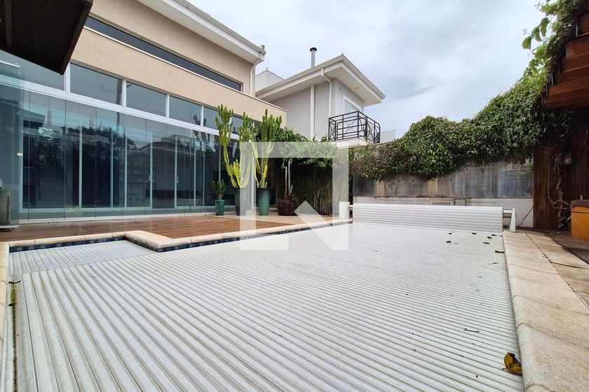 Casa à Venda - Swiss Park, 5 Quartos,  583 m2 em , Campinas - sp | SoloBR