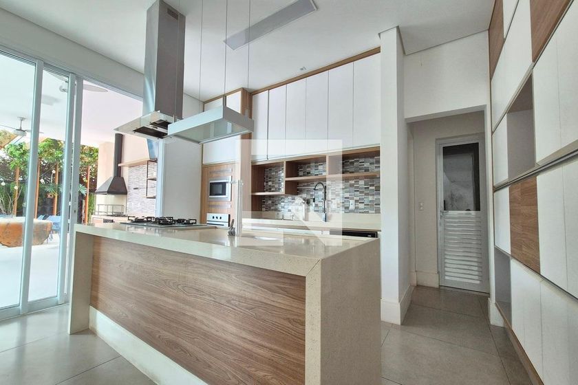Casa à Venda - Swiss Park, 5 Quartos,  583 m2 em , Campinas - sp | SoloBR
