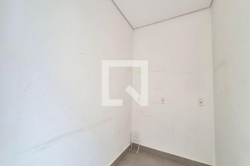 Casa à Venda - Swiss Park, 5 Quartos,  583 m2 em , Campinas - sp | SoloBR
