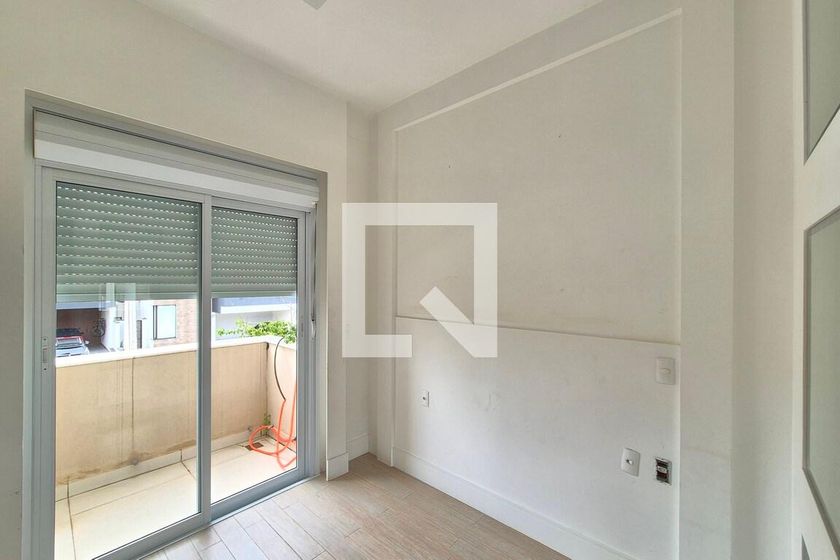 Casa à Venda - Swiss Park, 5 Quartos,  583 m2 em , Campinas - sp | SoloBR