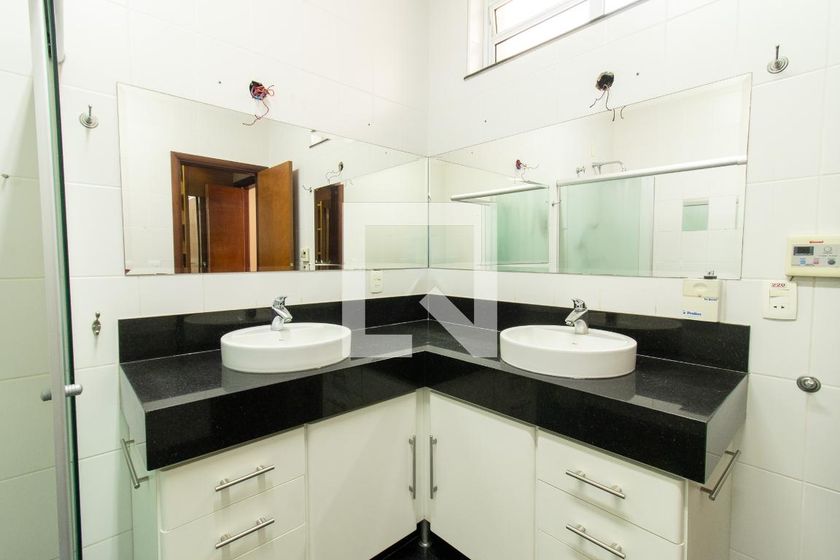 Casa à Venda - Jardim Chapadão, 6 Quartos,  444 m2 em , Campinas - sp | SoloBR