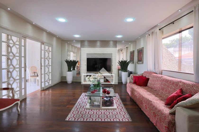 Casa, 4 quartos, 450 m² - Foto 1