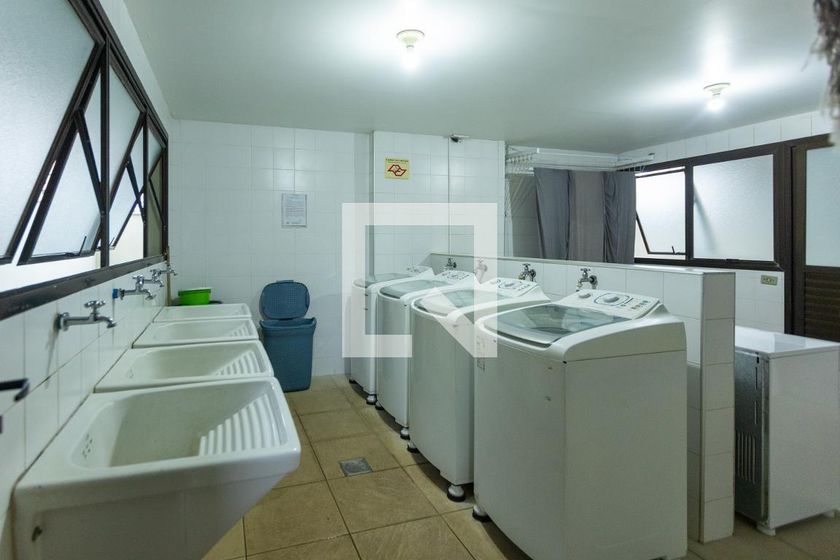 Apartamento à Venda - Cambuí, 1 Quarto,  68 m2 em , Campinas - sp | SoloBR
