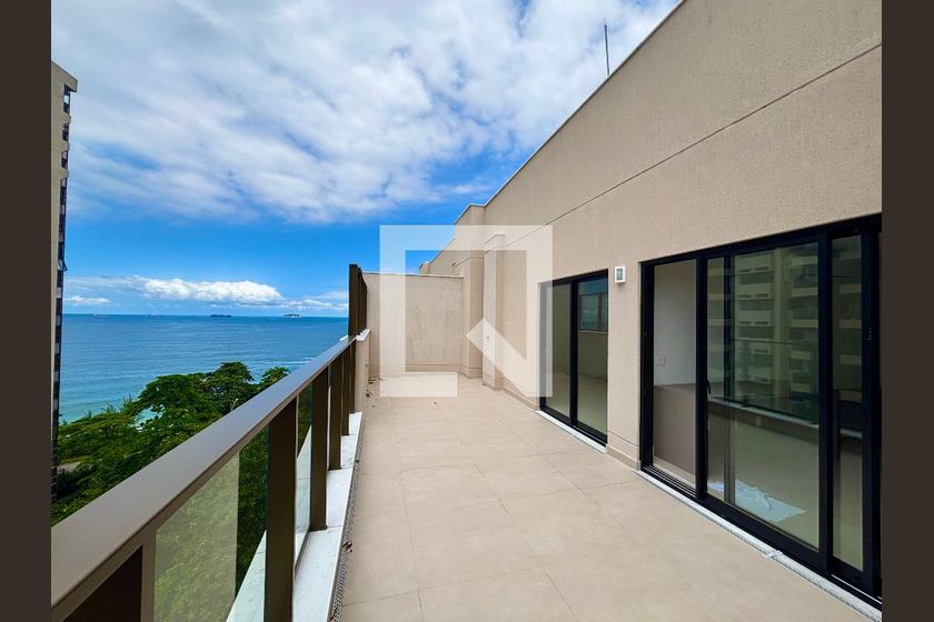 Cobertura, 3 quartos, 174 m² - Foto 2