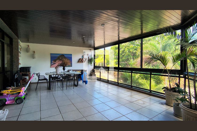 Apartamento, 3 quartos, 209 m² - Foto 11