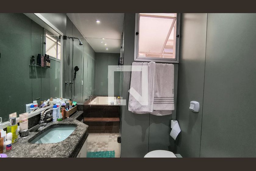 Apartamento, 3 quartos, 209 m² - Foto 35