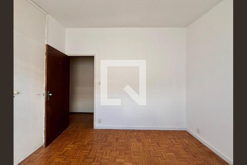 Casa à Venda - Jardim Flamboyant, 3 Quartos,  197 m2 em , Campinas - sp | SoloBR