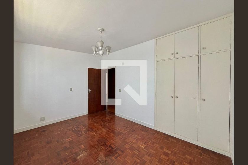 Casa à Venda - Jardim Flamboyant, 3 Quartos,  197 m2 em , Campinas - sp | SoloBR