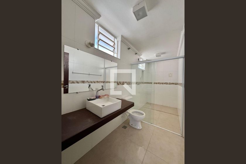 Casa à Venda - Jardim Flamboyant, 3 Quartos,  197 m2 em , Campinas - sp | SoloBR