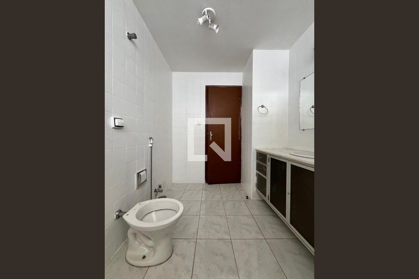 Casa à Venda - Jardim Flamboyant, 3 Quartos,  197 m2 em , Campinas - sp | SoloBR