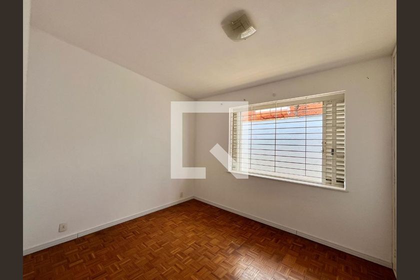 Casa à Venda - Jardim Flamboyant, 3 Quartos,  197 m2 em , Campinas - sp | SoloBR