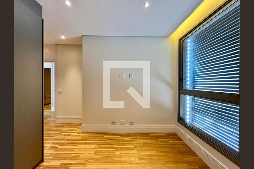 Apartamento à Venda - Cambuí, 3 Quartos,  257 m2 em , Campinas - sp | SoloBR
