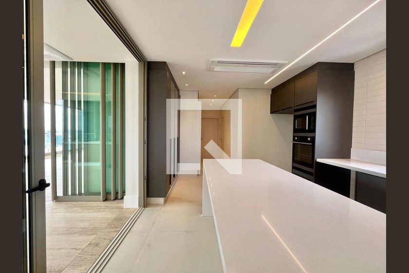 Apartamento à Venda - Cambuí, 3 Quartos,  257 m2 em , Campinas - sp | SoloBR