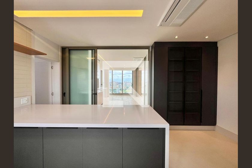Apartamento à Venda - Cambuí, 3 Quartos,  257 m2 em , Campinas - sp | SoloBR