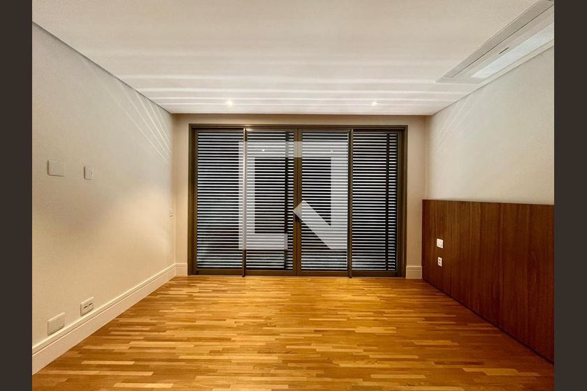 Apartamento à Venda - Cambuí, 3 Quartos,  257 m2 em , Campinas - sp | SoloBR