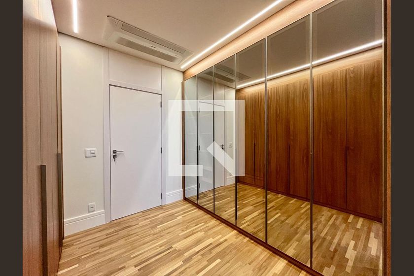 Apartamento à Venda - Cambuí, 3 Quartos,  257 m2 em , Campinas - sp | SoloBR