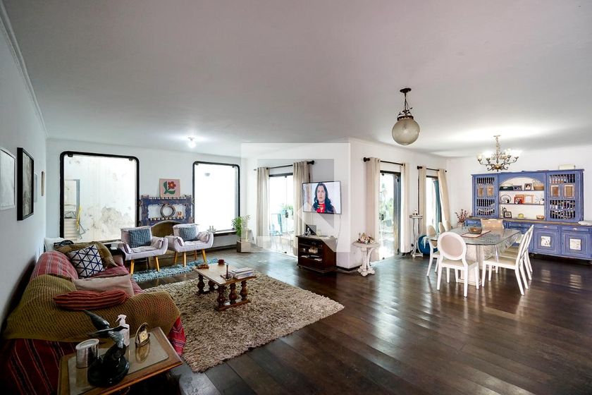 Casa, 8 quartos, 429 m² - Foto 1
