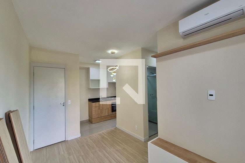 Apartamento à Venda - Centro, 2 Quartos,  57 m2 em , Campinas - sp | SoloBR