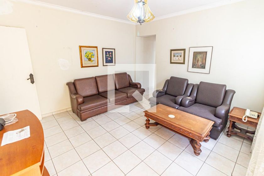 Casa, 2 quartos, 264 m² - Foto 1