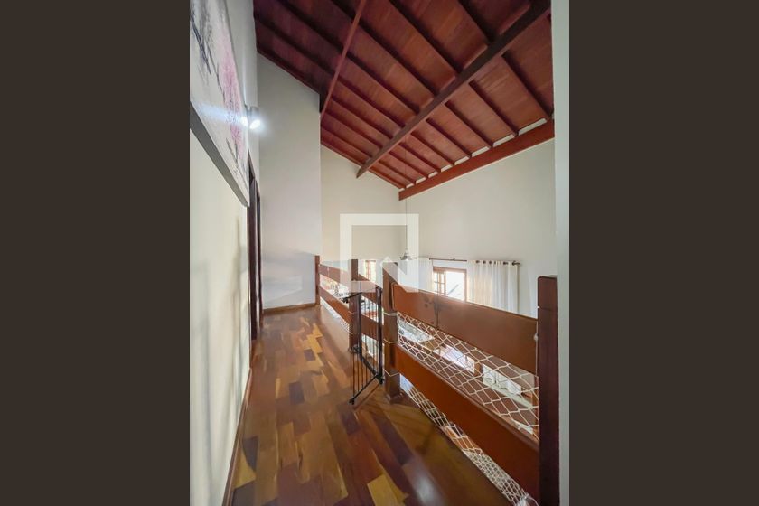 Casa, 4 quartos, 250 m² - Foto 35