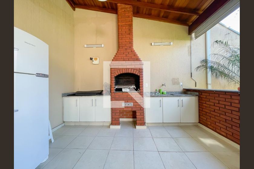 Casa, 4 quartos, 250 m² - Foto 45