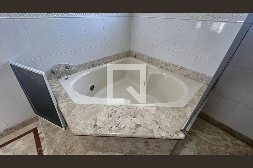 Casa à Venda - Jardim Chapadão, 6 Quartos,  382 m2 em , Campinas - sp | SoloBR