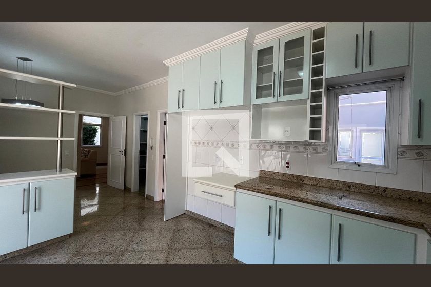 Casa à Venda - Jardim Chapadão, 6 Quartos,  382 m2 em , Campinas - sp | SoloBR
