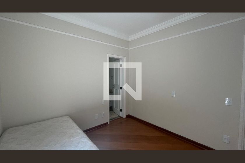 Casa à Venda - Jardim Chapadão, 6 Quartos,  382 m2 em , Campinas - sp | SoloBR