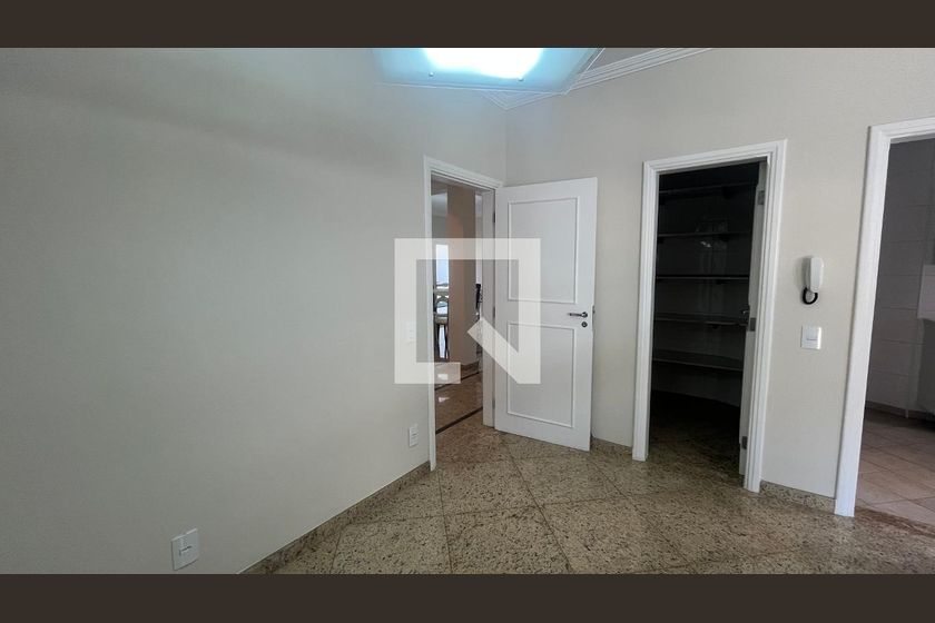 Casa à Venda - Jardim Chapadão, 6 Quartos,  382 m2 em , Campinas - sp | SoloBR