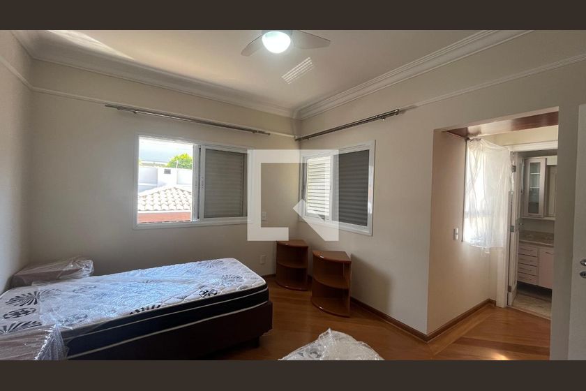 Casa à Venda - Jardim Chapadão, 6 Quartos,  382 m2 em , Campinas - sp | SoloBR