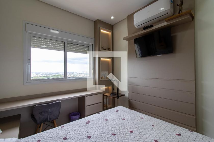 Apartamento à Venda - Lot. Alphaville Campinas, 4 Quartos,  215 m2 em , Campinas - sp | SoloBR