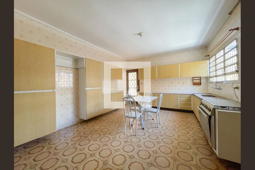 Casa, 2 quartos, 300 m² - Foto 35