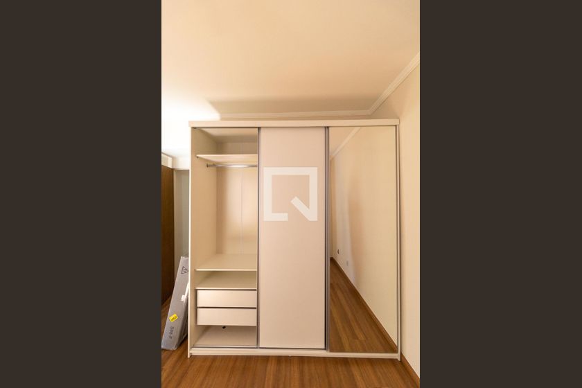 Apartamento à Venda - Centro, 1 Quarto,  50 m2 em , Campinas - sp | SoloBR