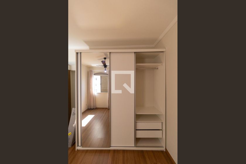 Apartamento à Venda - Centro, 1 Quarto,  50 m2 em , Campinas - sp | SoloBR