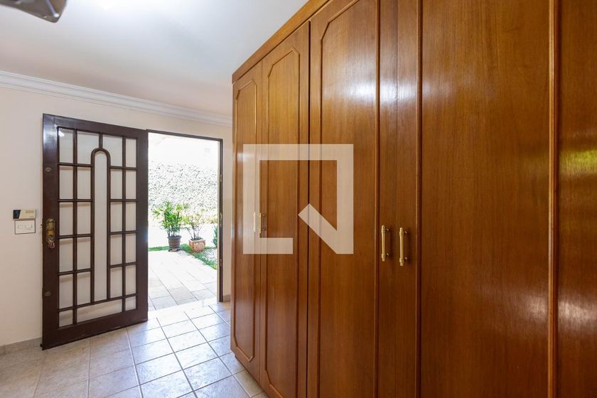 Casa à Venda - Nova Campinas, 4 Quartos,  488 m2 em , Campinas - sp | SoloBR